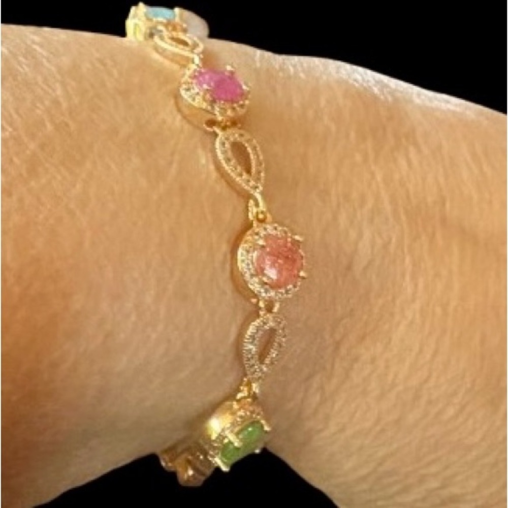 Pretty Bird Jewelry 18K Rose Gold Plated Bracelet with Frosted (Candy) Stones